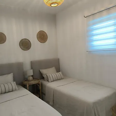 Apartment Panoramic View At Island *